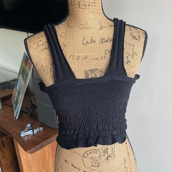 Anthropologie • The Regan Black Seamless Smocked Square-Neck Tank - Picture 9 of 16